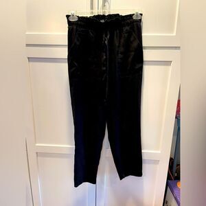 Zara Paper Bag Capris Elastic Waist Size S